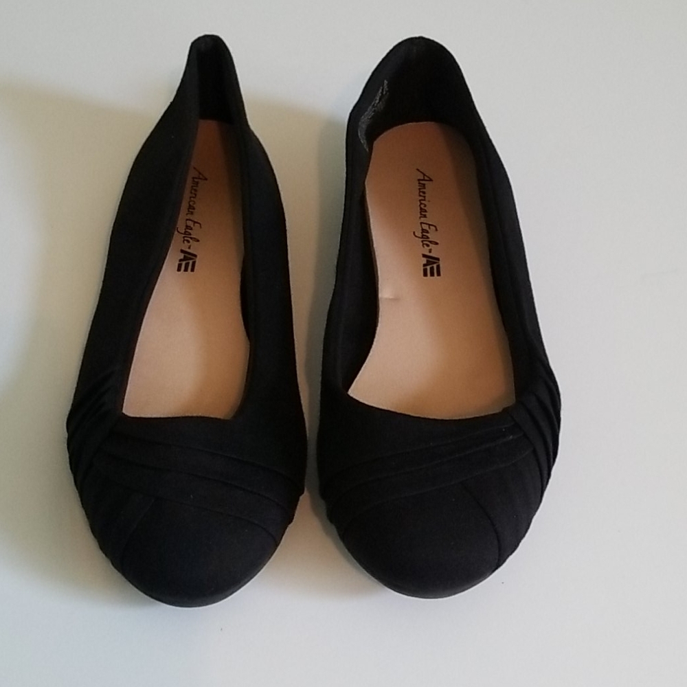 American Eagle flats